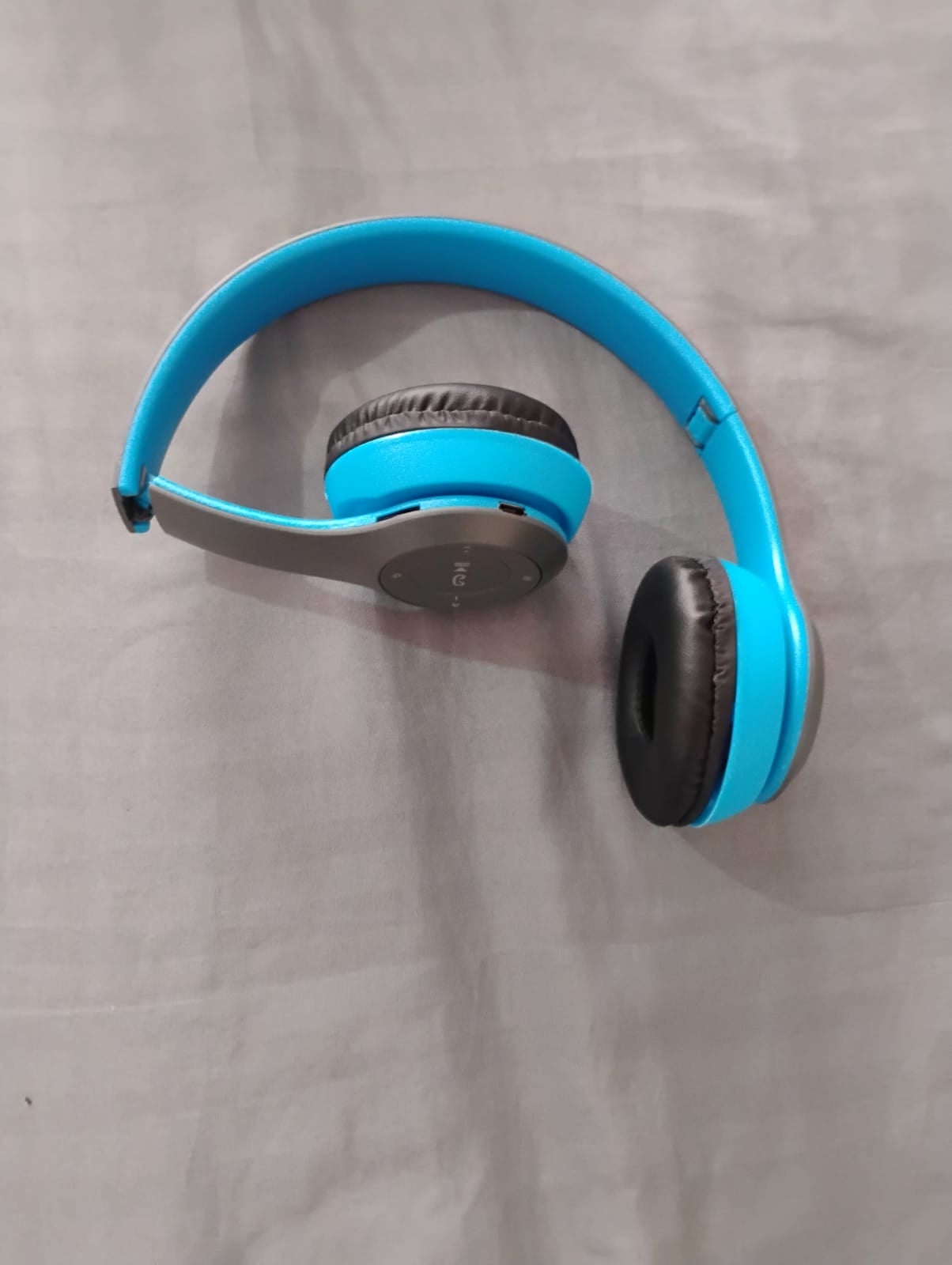 Audifono de diadema BLUETOOTH P47 - TCC0006