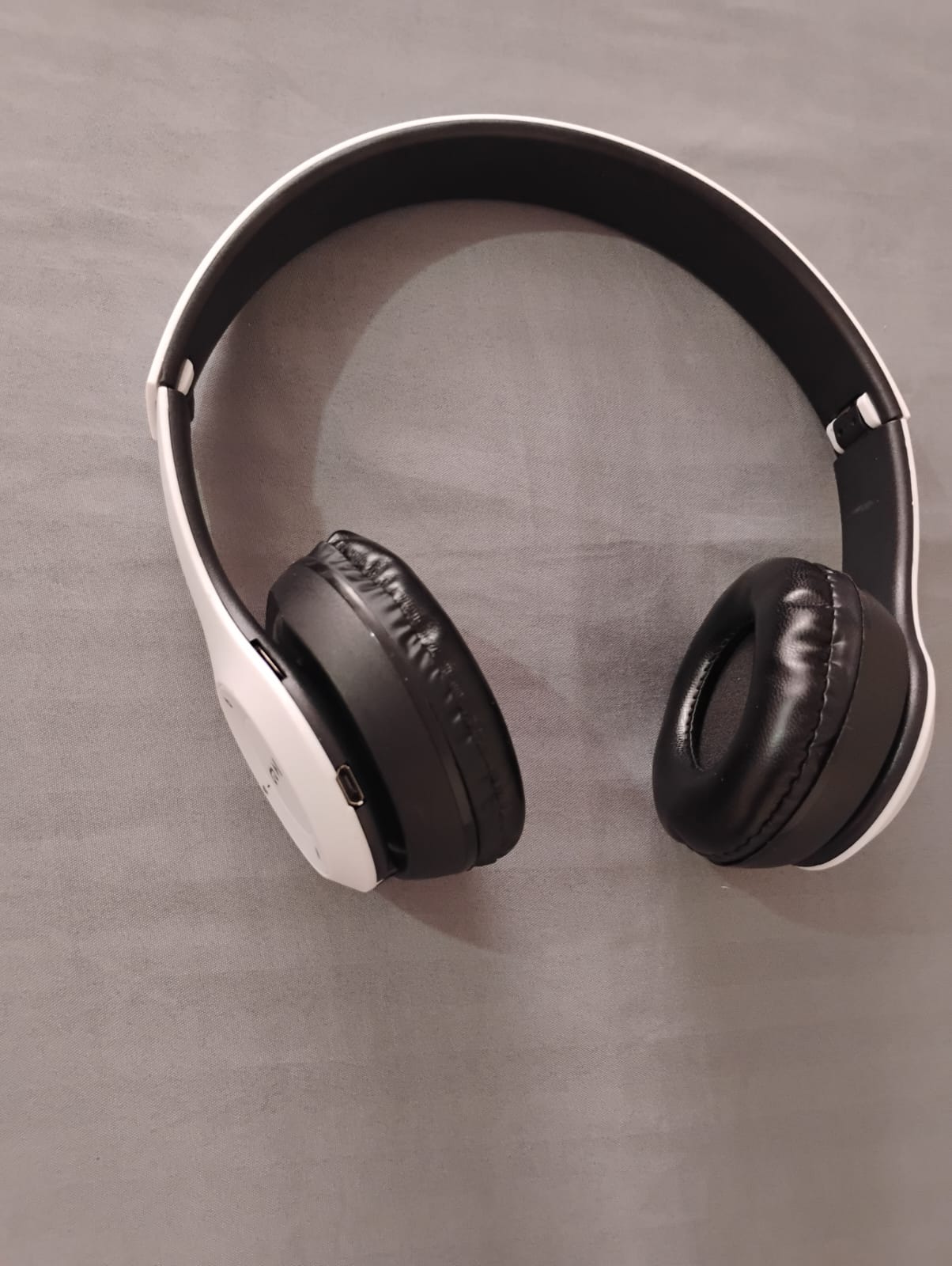 Audifono de diadema BLUETOOTH P47 - TCC0006