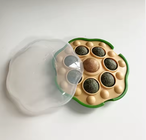 Juguete Plástico  Set de 7 Bolas de Catnip Natural para Gato - TCC0020